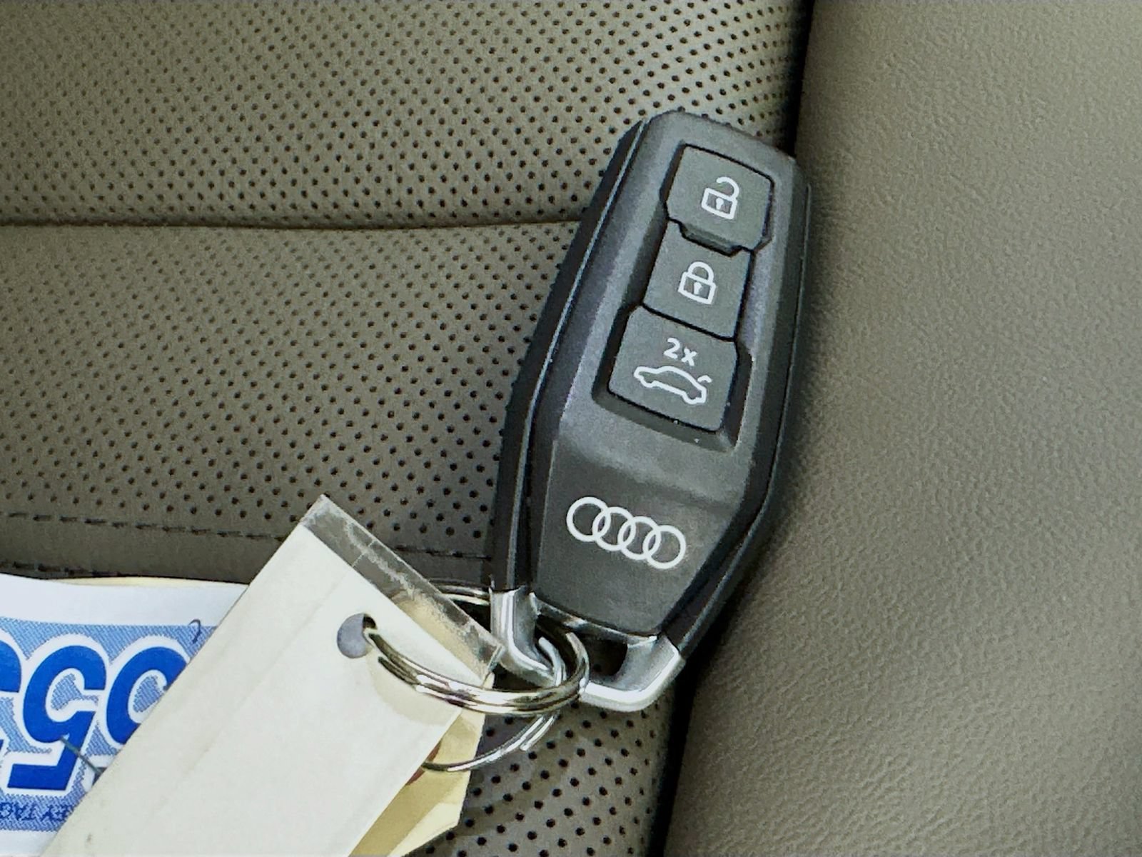 Used 2025 Audi Q5 Premium Plus w/ Premium Plus AWD/4WD image 46