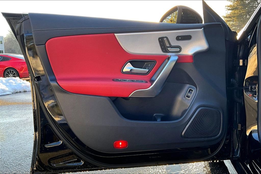 Certified 2023 Mercedes-Benz CLA 35 AMG 4MATIC image 18