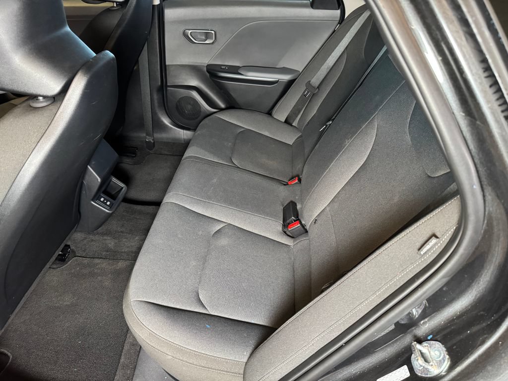 Used 2025 Kia K4 FWD image 21