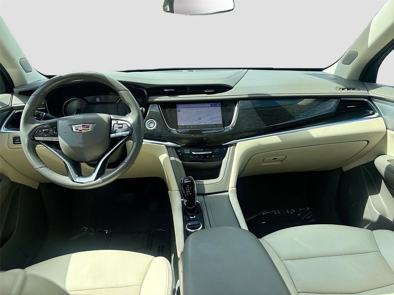 Used 2023 Cadillac XT6 Premium Luxury FWD image 26