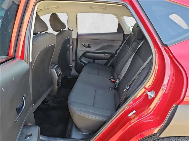 Used 2025 Hyundai Kona SEL FWD image 18