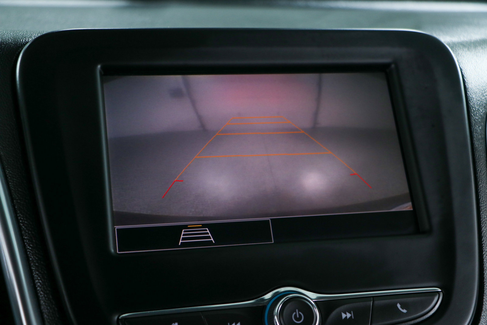 Used 2022 Chevrolet Equinox LS image 19