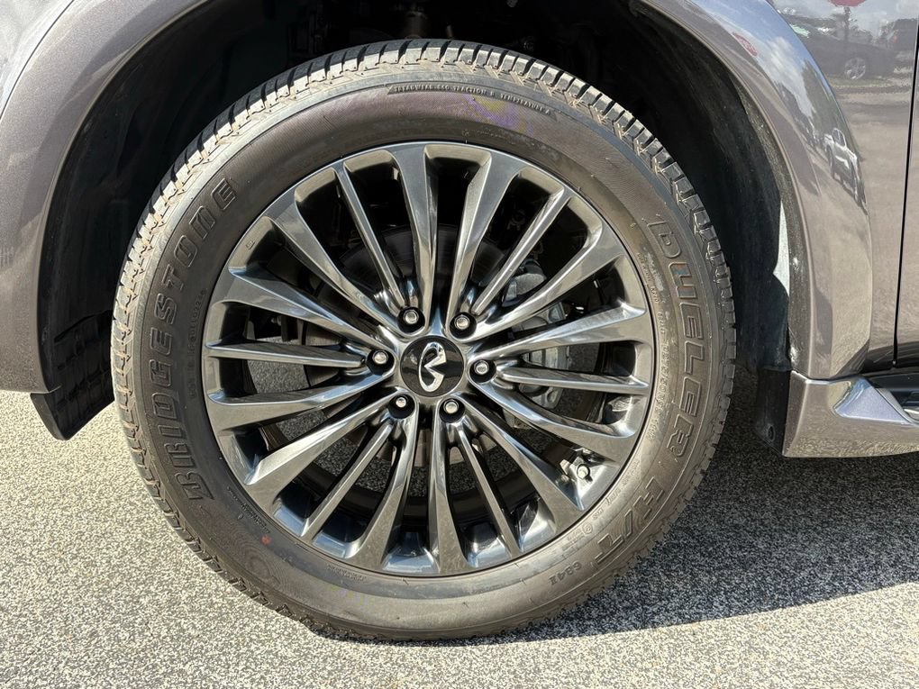 Used 2024 INFINITI QX80 Sensory RWD image 14