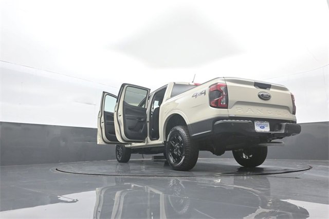 New 2025 Ford Ranger XLT w/ Equipment Group 301A High image 39