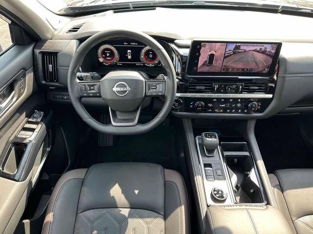 New 2026 Nissan Pathfinder Platinum w/ Cargo Package AWD/4WD image 31