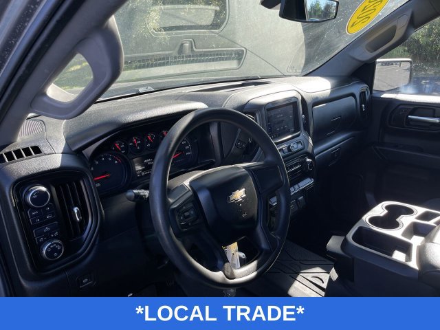 Used 2020 Chevrolet Silverado 1500 Custom w/ Custom Value Package AWD/4WD image 11