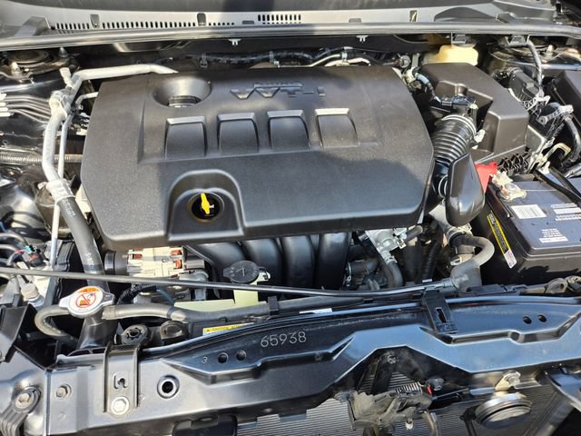 Used 2017 Toyota Corolla LE w/ Carpet Mat Package (TMS) FWD image 21