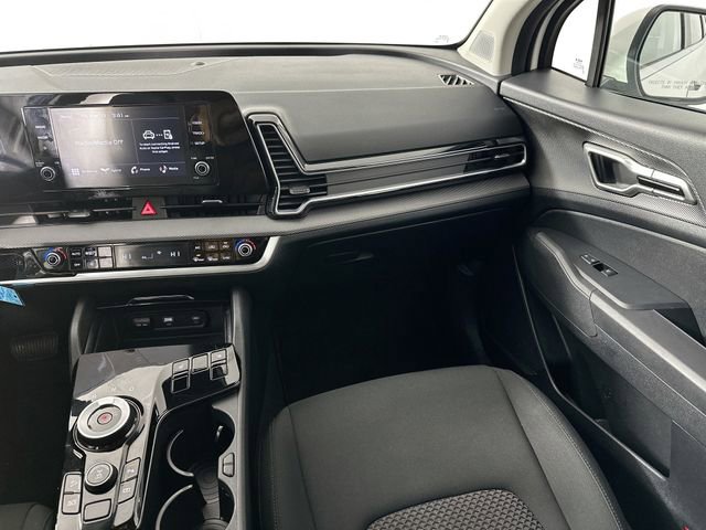 Used 2023 Kia Sportage LX image 23