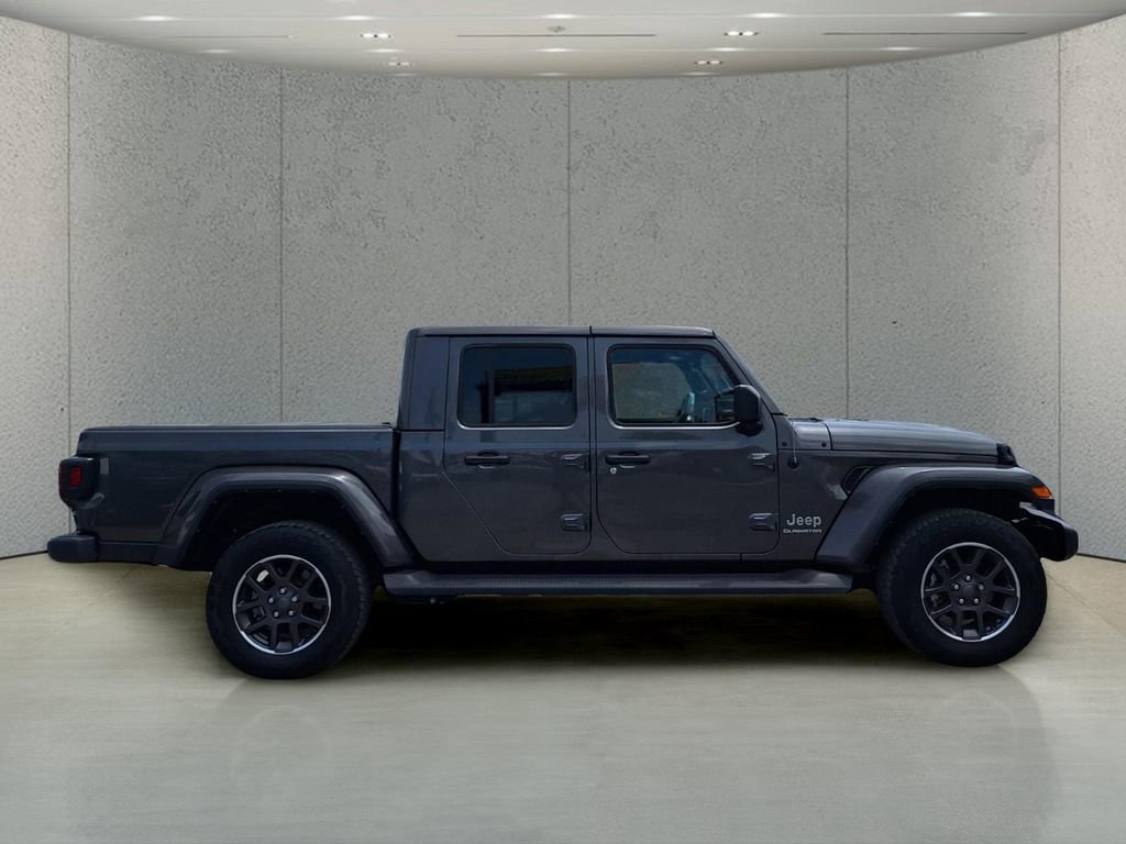 Used 2022 Jeep Gladiator Overland w/ Cold Weather Group AWD/4WD image 4