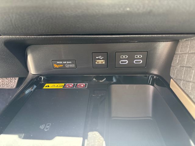 New 2026 Toyota Camry XLE w/ Premium Package AWD/4WD image 23