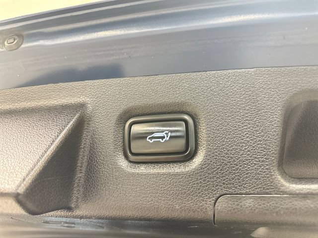 Used 2021 Hyundai Santa Fe SEL w/ Convenience Package FWD image 28