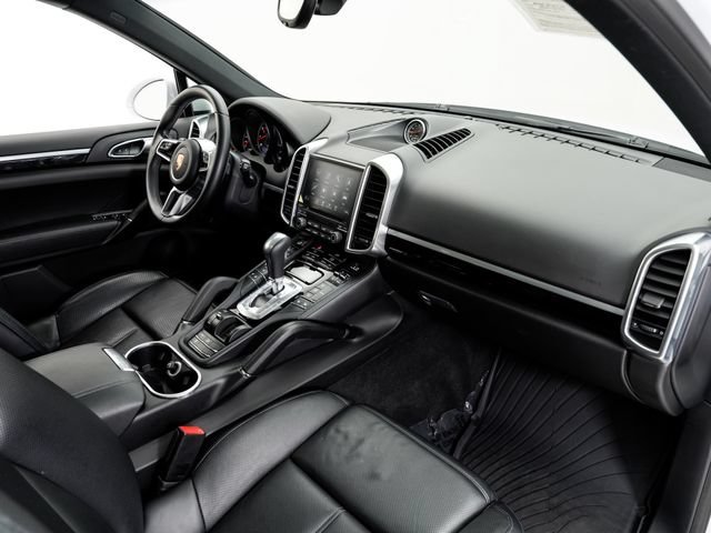 Certified 2018 Porsche Cayenne Platinum Edition AWD/4WD image 24
