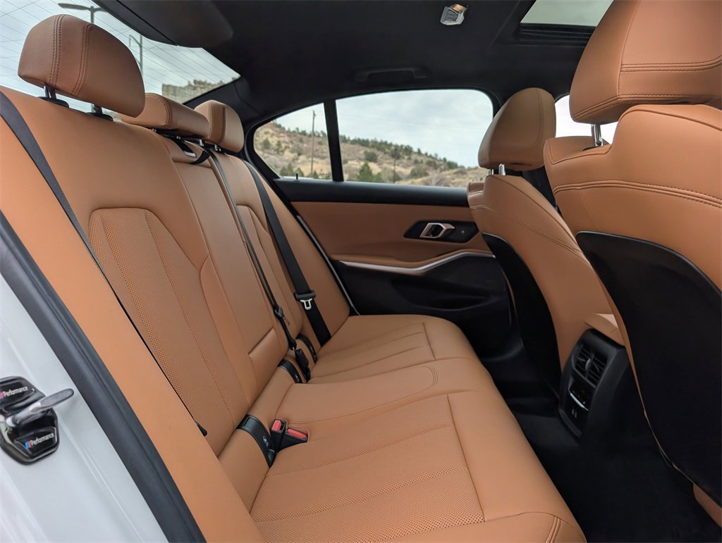 Used 2024 BMW 330i xDrive 330i xDrive w/ Premium Package image 20