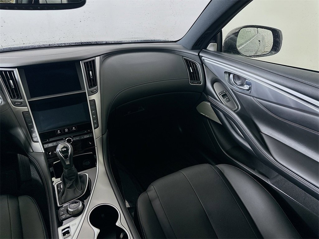 Used 2022 INFINITI Q60 3.0t Luxe w/ Style Package image 19