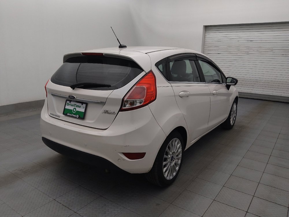 Used 2016 Ford Fiesta Titanium image 9
