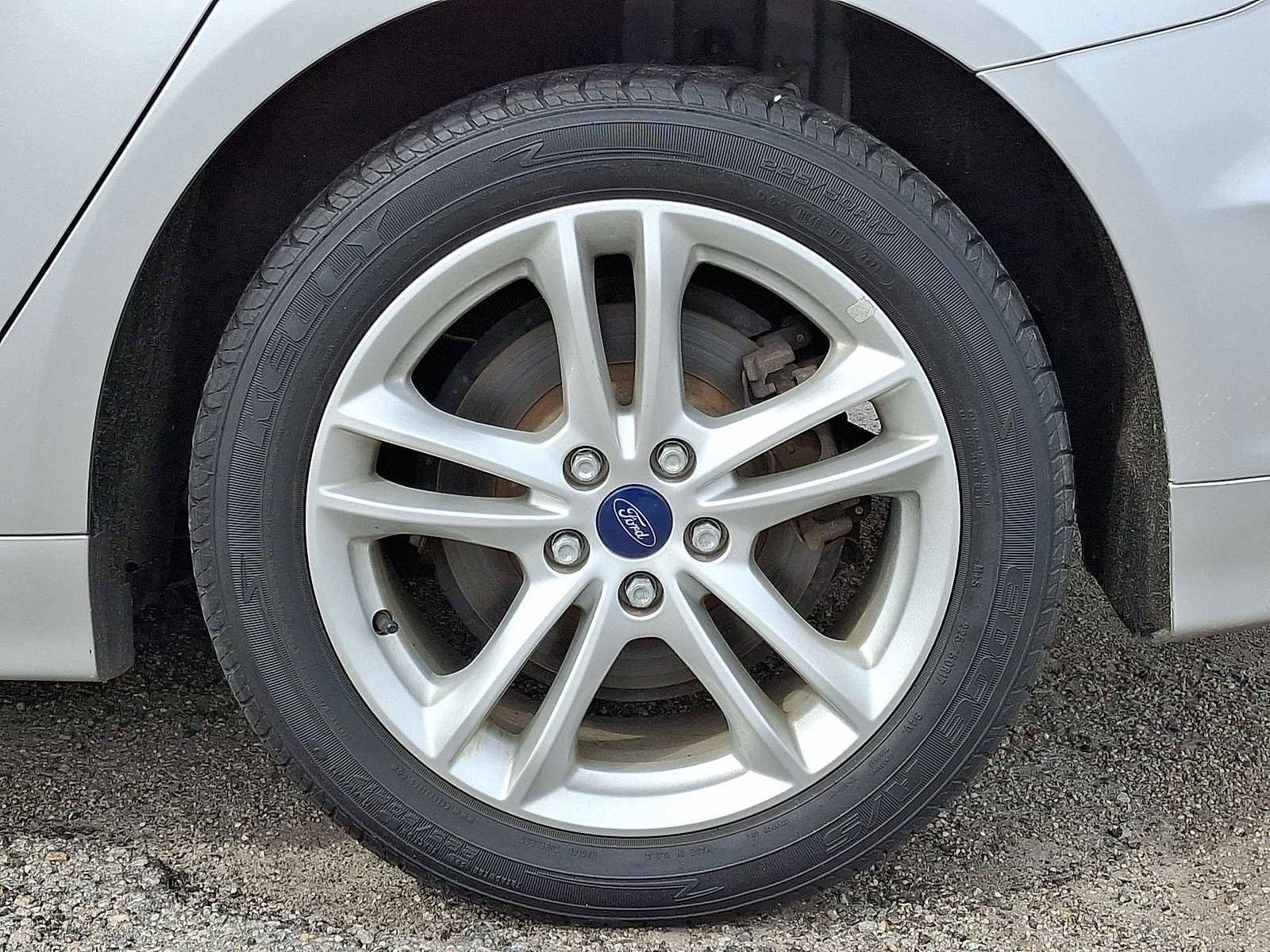 Used 2018 Ford Fusion S image 36