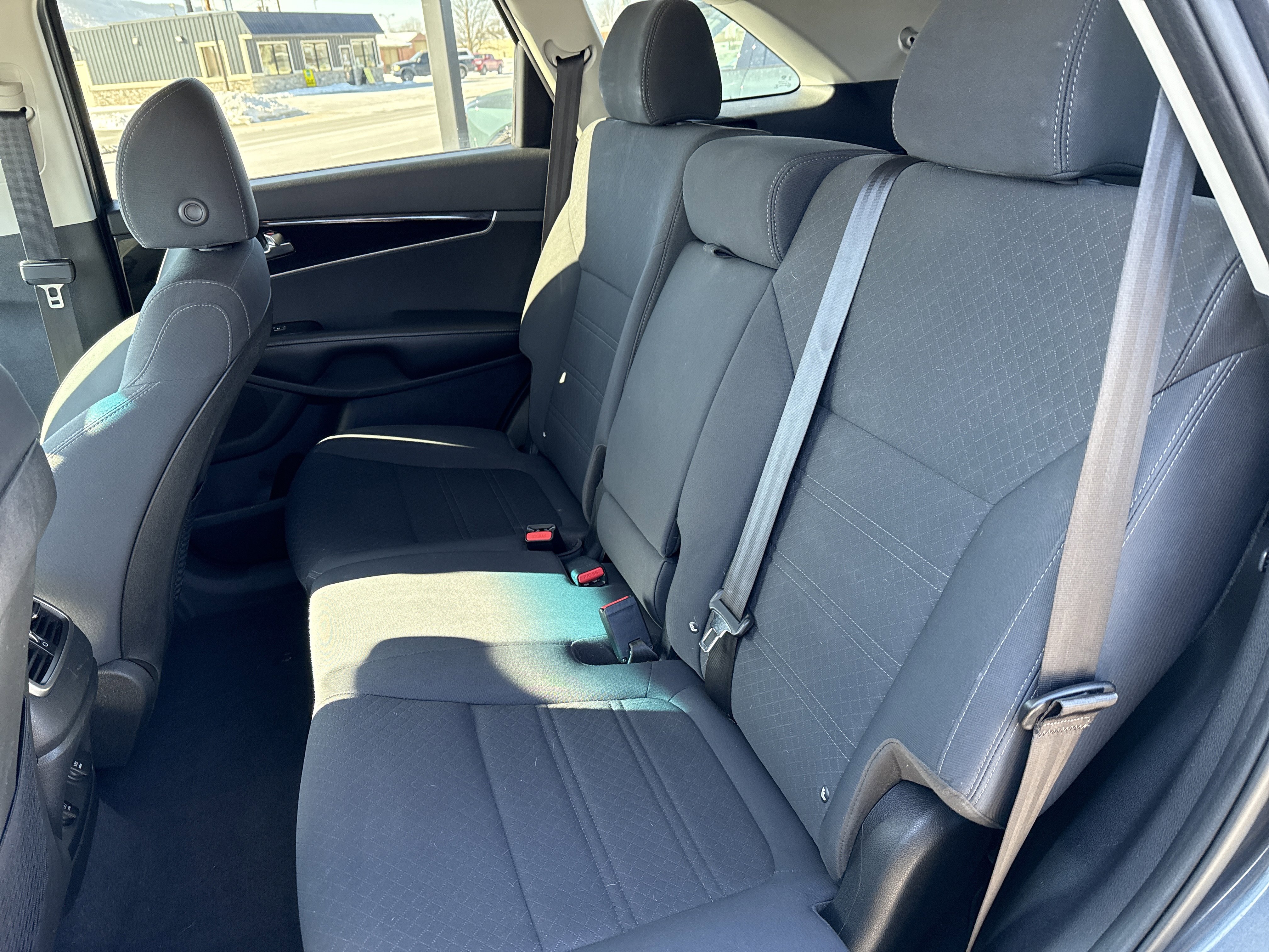 Used 2020 Kia Sorento AWD V6 image 13