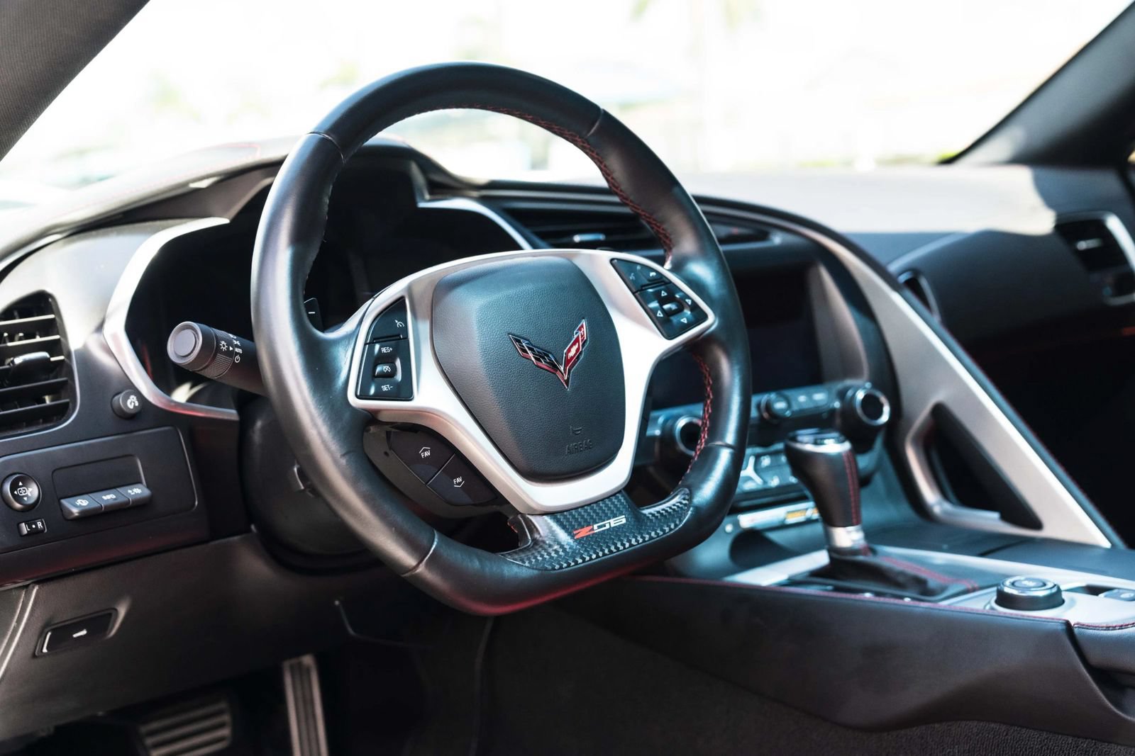 Used 2016 Chevrolet Corvette Z06 RWD image 15