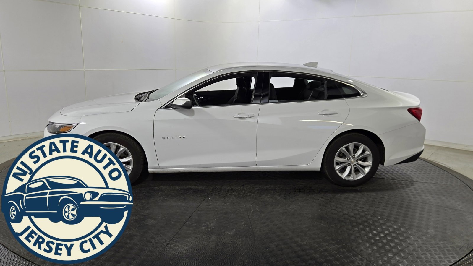 Used 2024 Chevrolet Malibu LT image 4