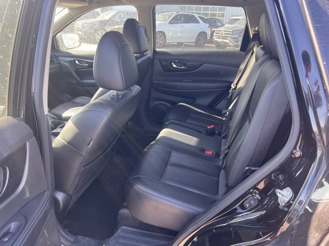 Used 2020 Nissan Rogue SL w/ Premium Package AWD/4WD image 10