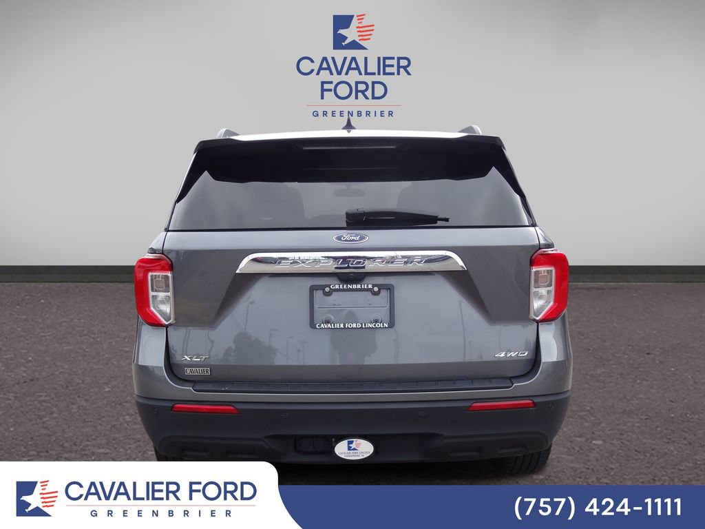 Certified 2023 Ford Explorer XLT w/ Class IV Trailer Tow Package AWD/4WD image 3