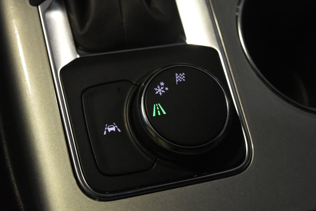 Used 2025 Chevrolet Blazer LT FWD image 16
