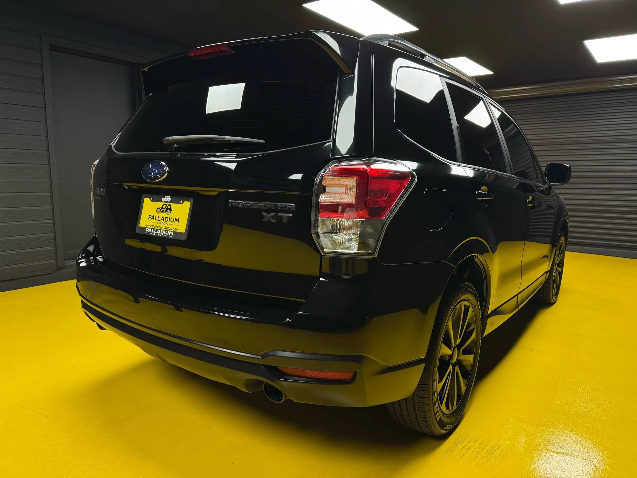 Used 2017 Subaru Forester 2.0XT Premium image 6