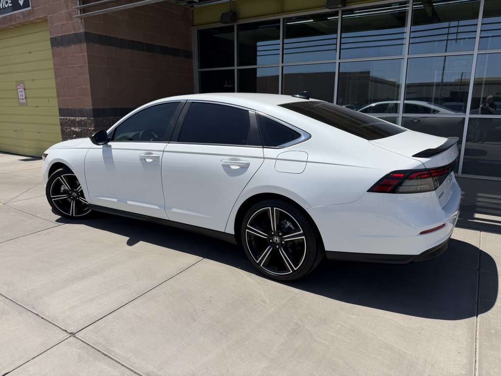 Used 2024 Honda Accord Sport image 5
