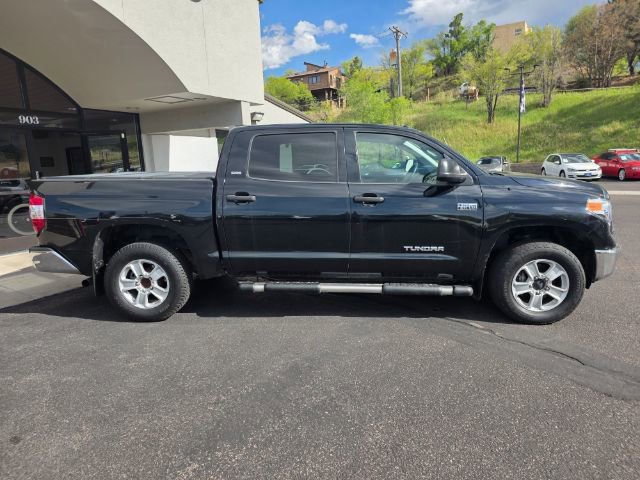 Used 2018 Toyota Tundra SR5 w/ SR5 Upgrade Package AWD/4WD image 6