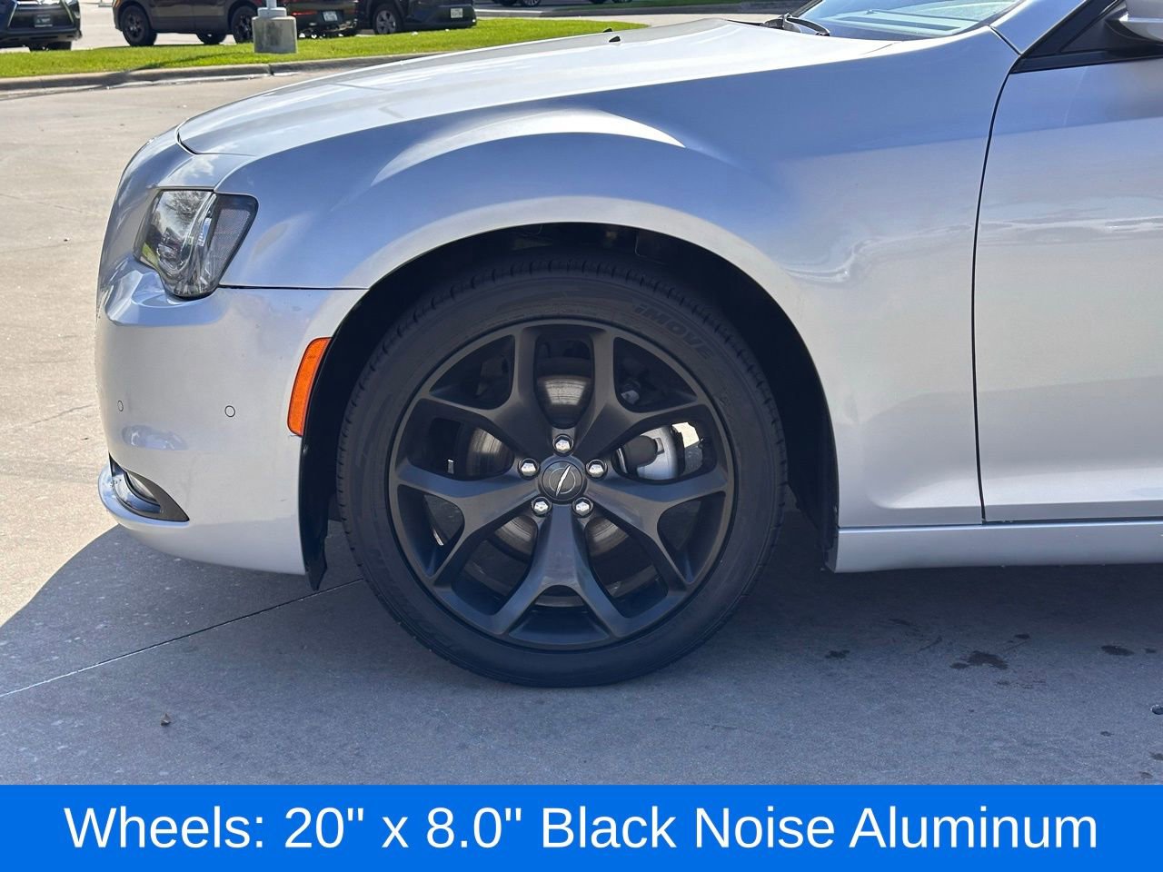 Used 2023 Chrysler 300 S image 10