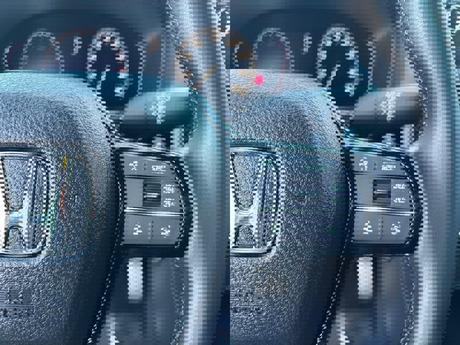 Used 2025 Honda Civic Sport image 31