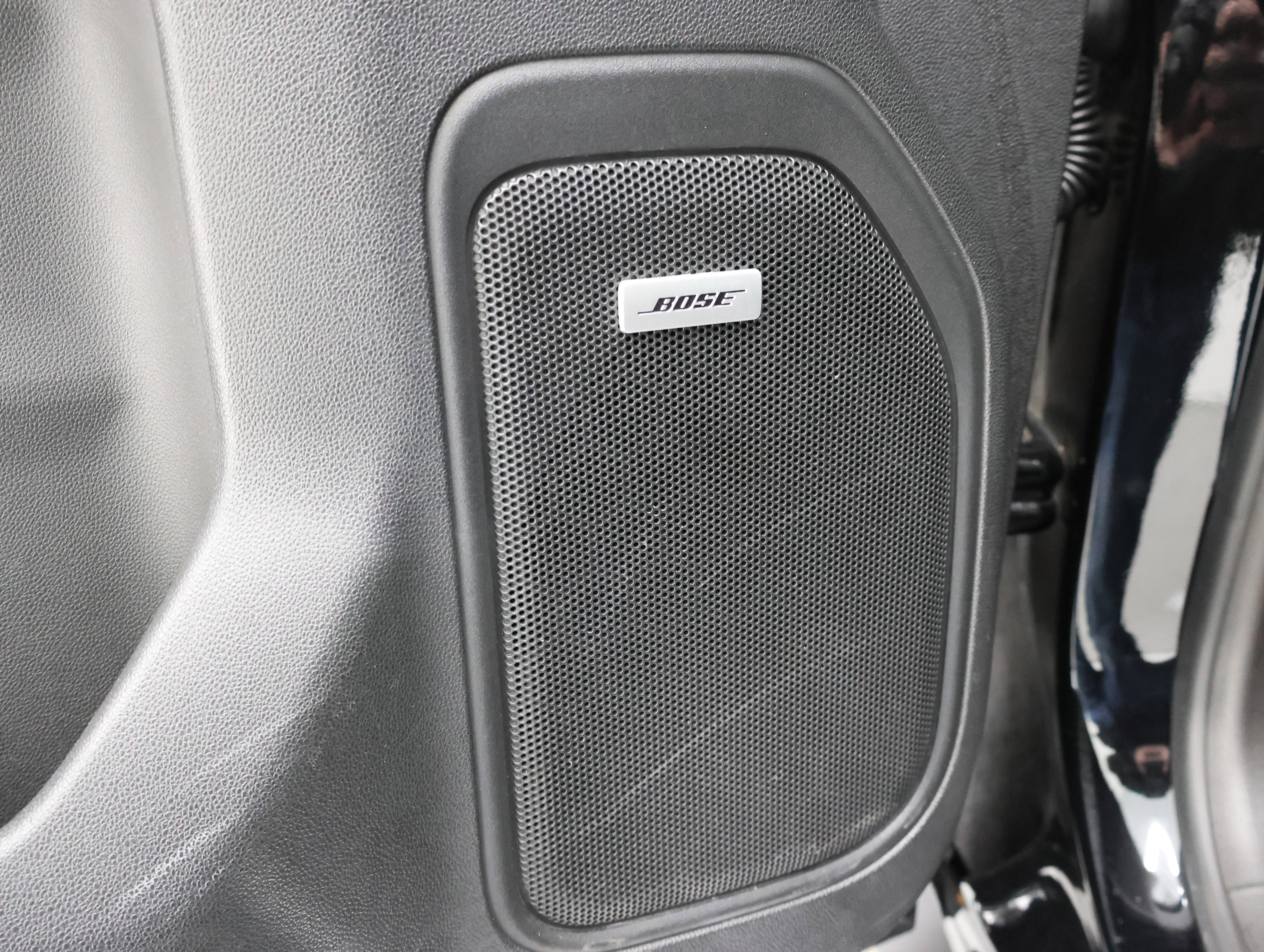 Used 2021 Chevrolet Silverado 2500 High Country w/ Z71 Off-Road Package image 48