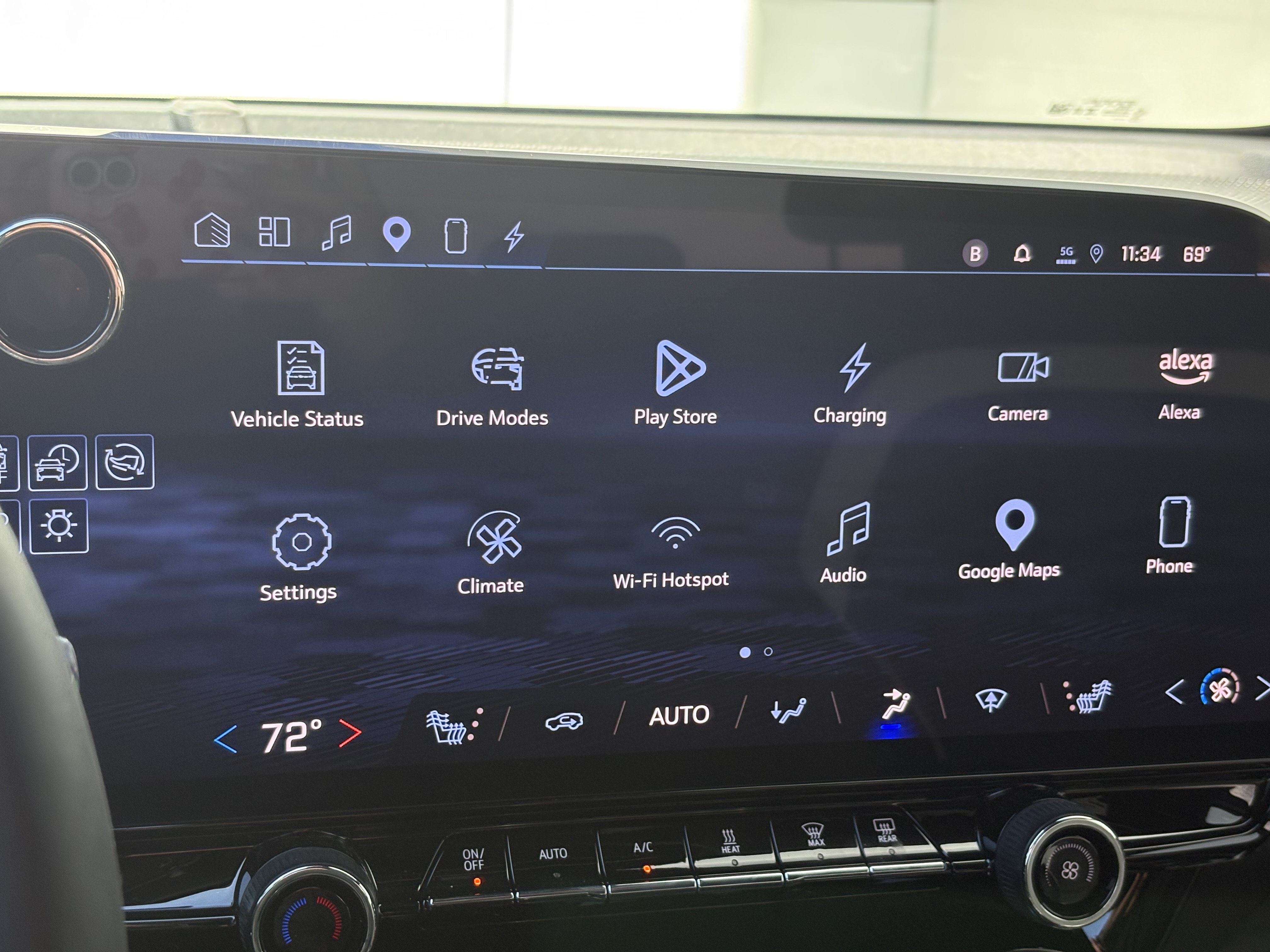 Used 2024 Chevrolet Blazer EV LT AWD/4WD image 22