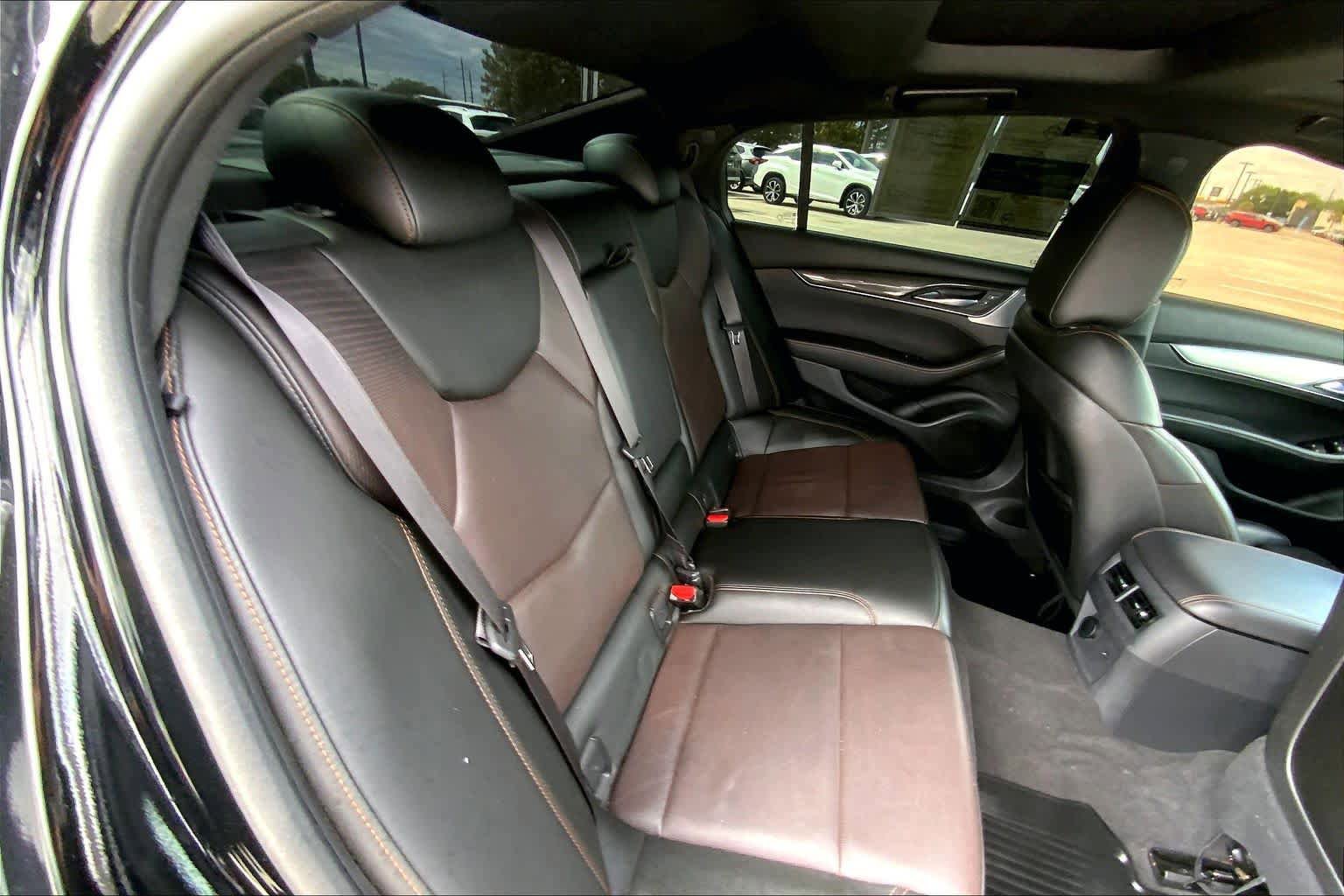 Used 2021 Cadillac CT5 V w/ Premium Package RWD image 20