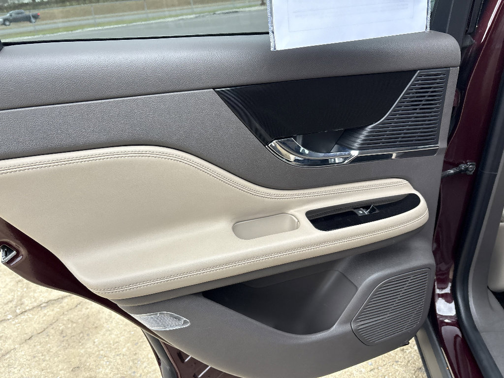 Used 2020 Lincoln Corsair FWD image 20