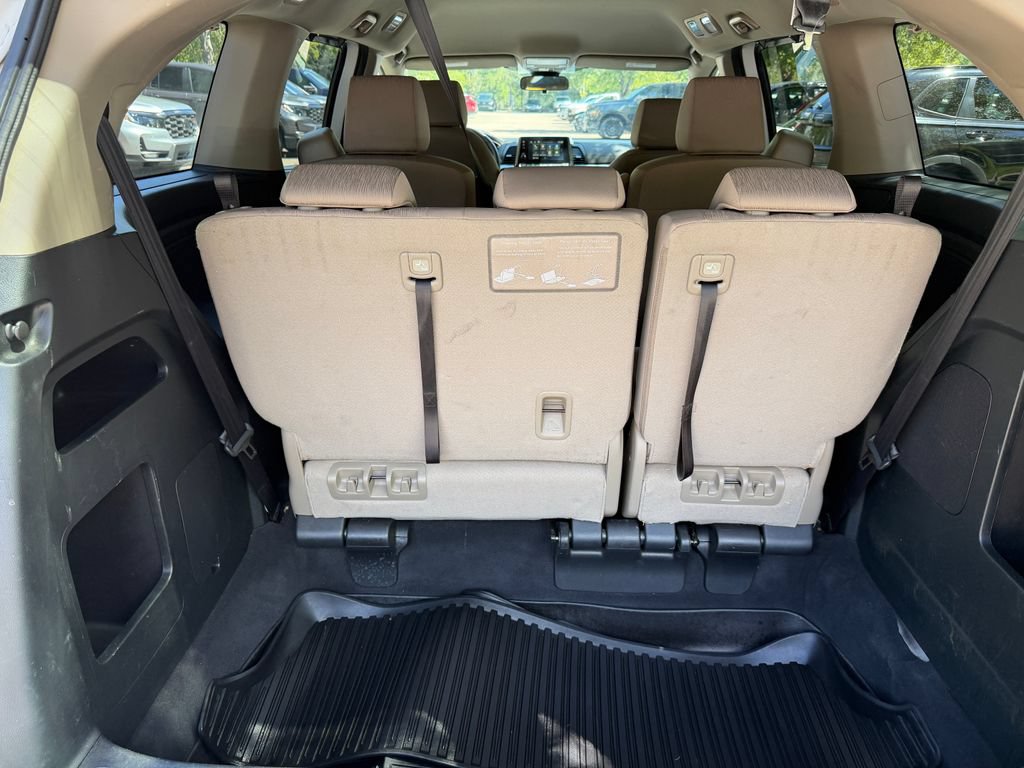 Used 2023 Honda Odyssey EX image 6