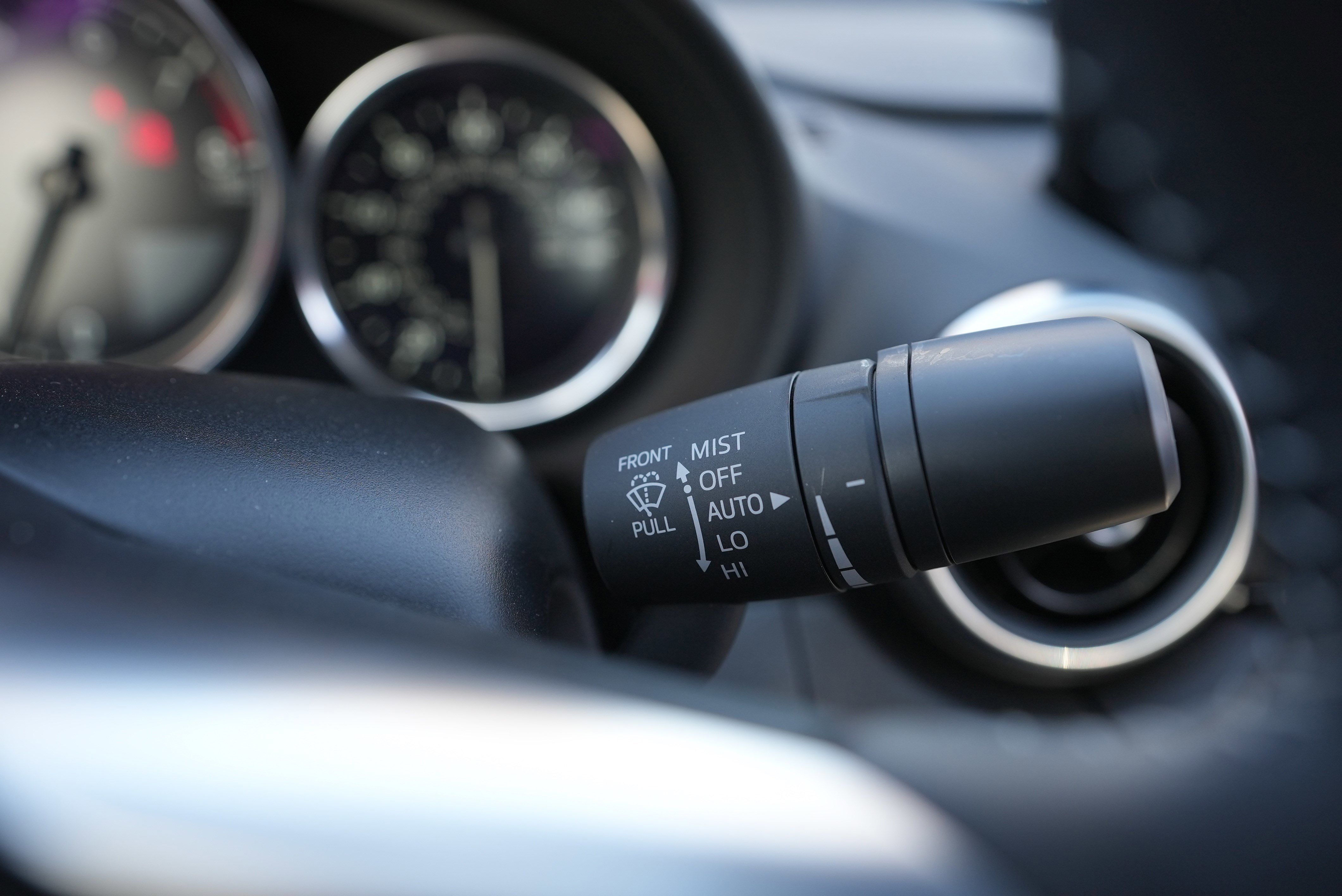 Certified 2025 MAZDA MX-5 Miata RF Grand Touring w/ Weather Package image 18