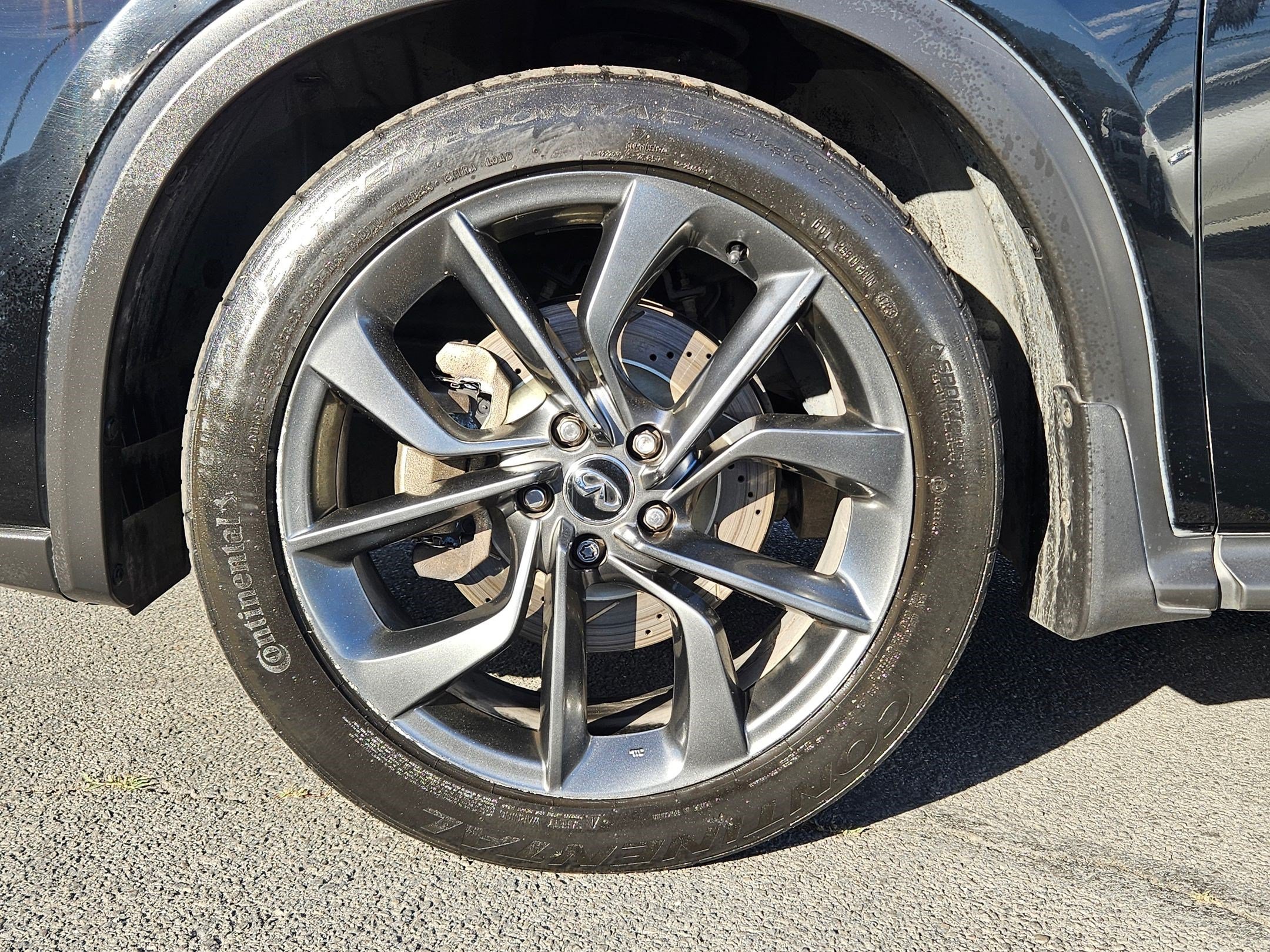Used 2019 INFINITI QX50 Essential w/ Sensory Package AWD/4WD image 13