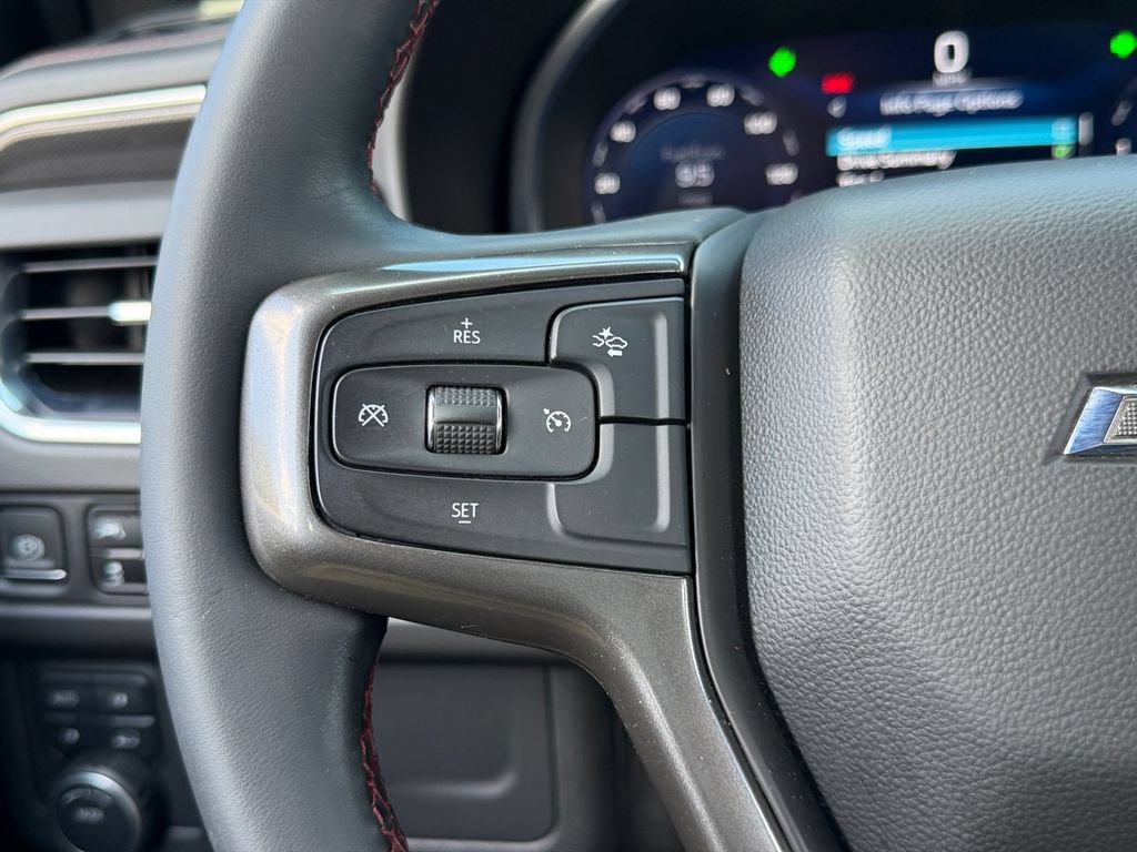 Used 2023 Chevrolet Suburban RST AWD/4WD image 20