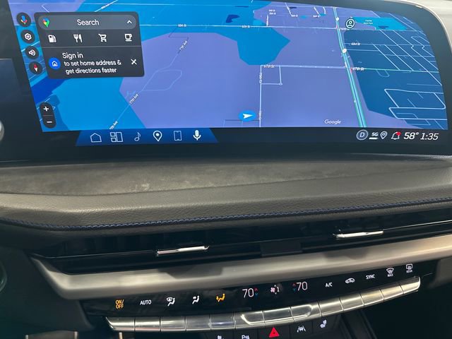 Used 2025 Cadillac XT4 Sport AWD/4WD image 15