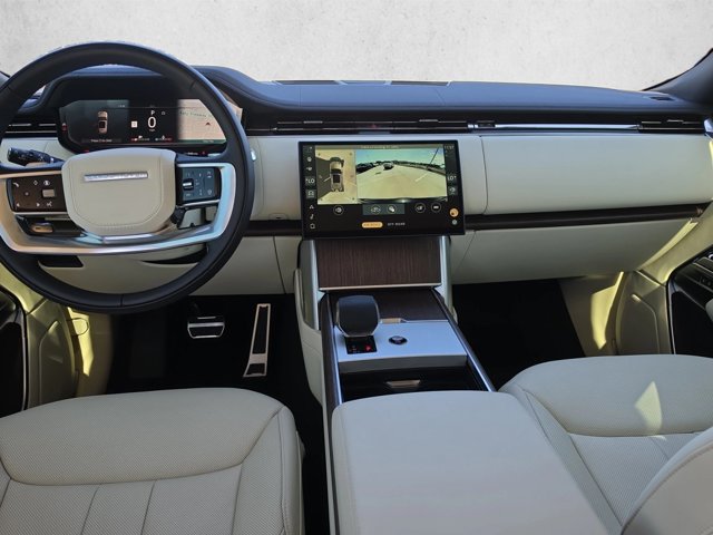 Used 2026 Land Rover Range Rover Long Wheelbase SE AWD/4WD image 15