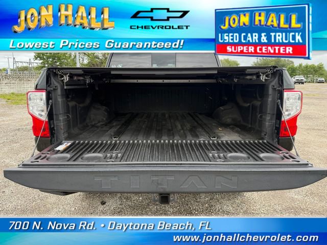 Used 2017 Nissan Titan Platinum Reserve AWD/4WD image 11