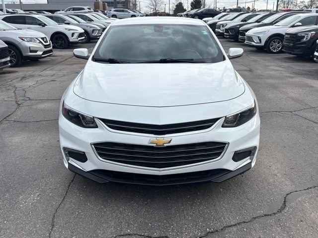 Used 2016 Chevrolet Malibu LT image 2