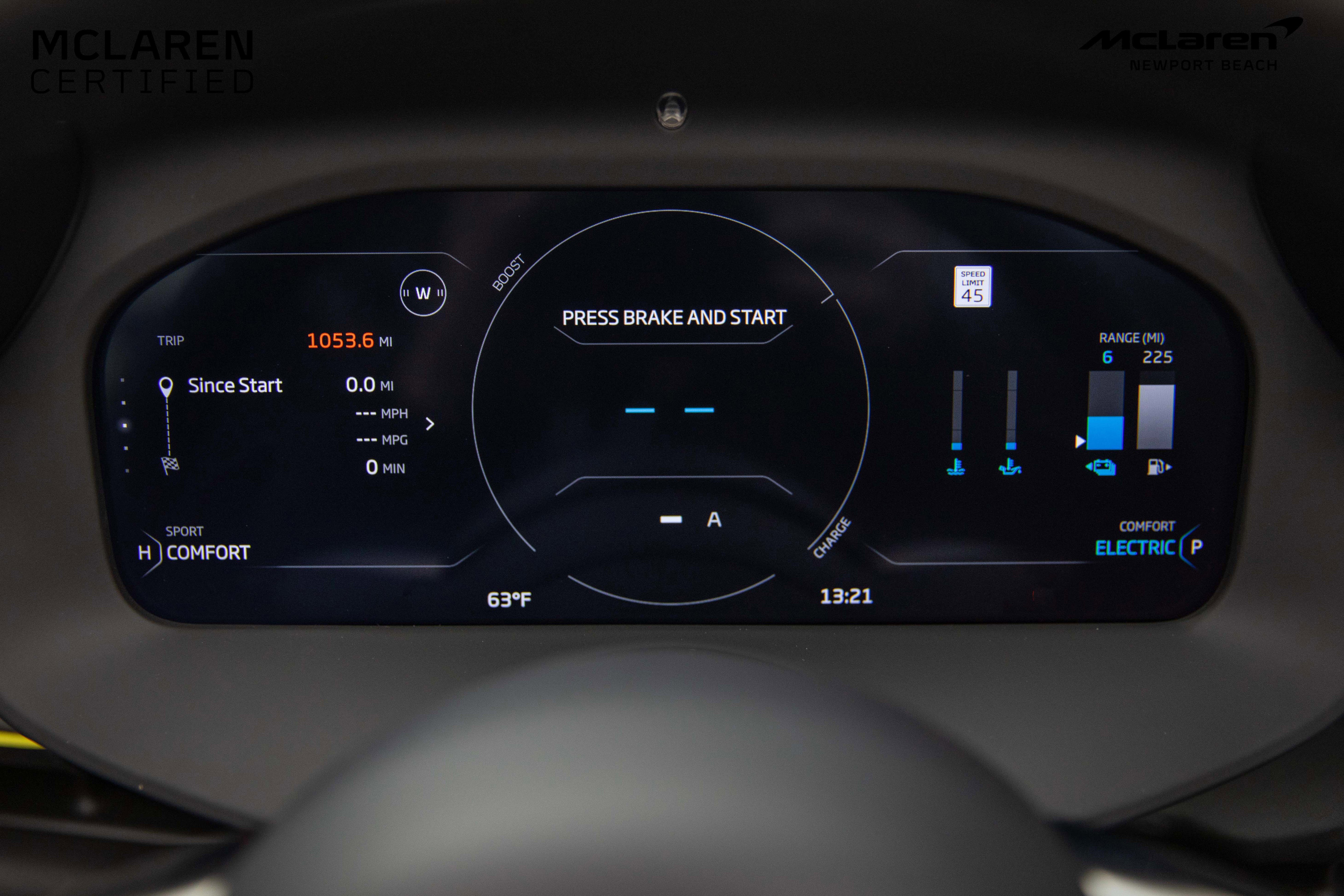 Used 2025 McLaren Artura Spider image 27