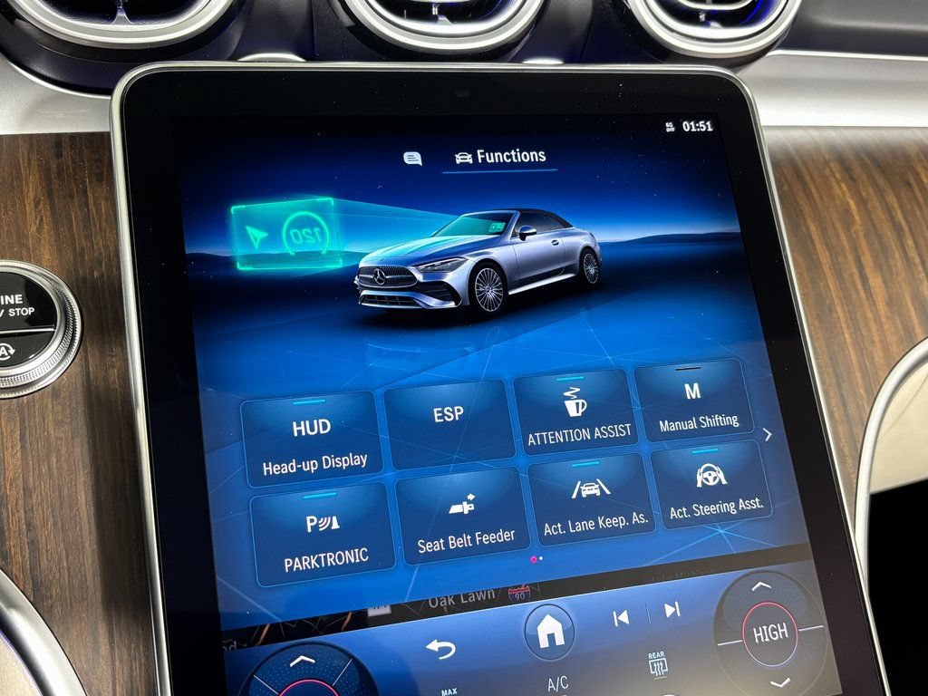 Certified 2026 Mercedes-Benz CLE 300 4MATIC Cabriolet image 27