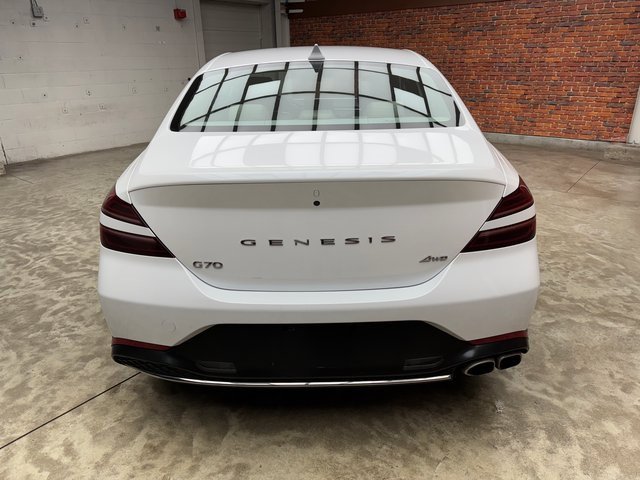 Used 2023 Genesis G70 2.0T image 4