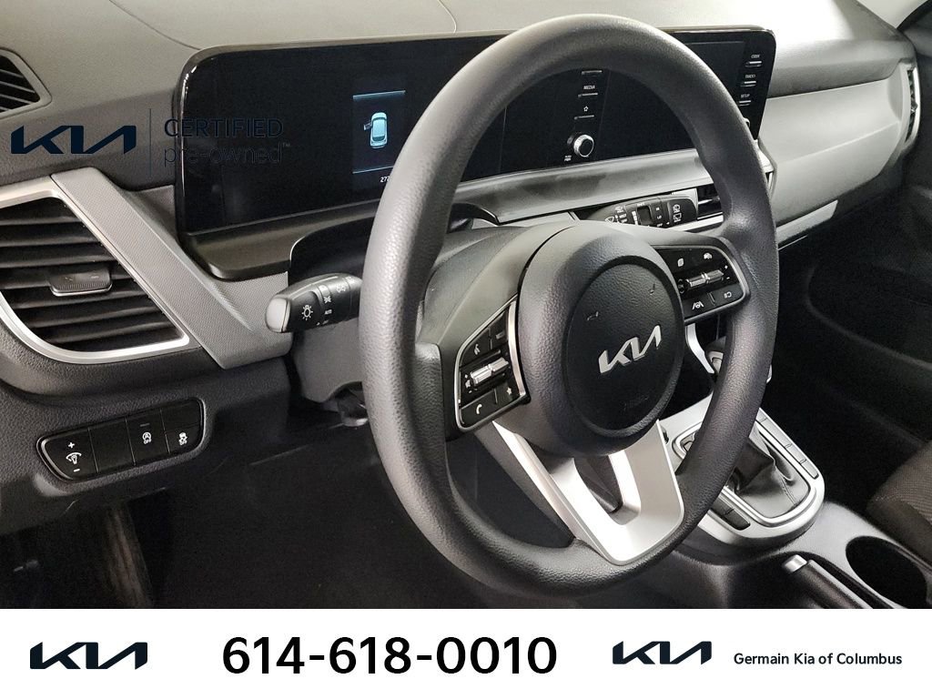 Certified 2025 Kia Seltos LX image 19