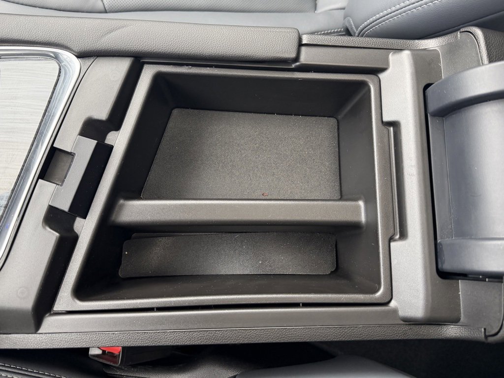 Used 2023 Buick Enclave Essence w/ Experience Buick Package image 38