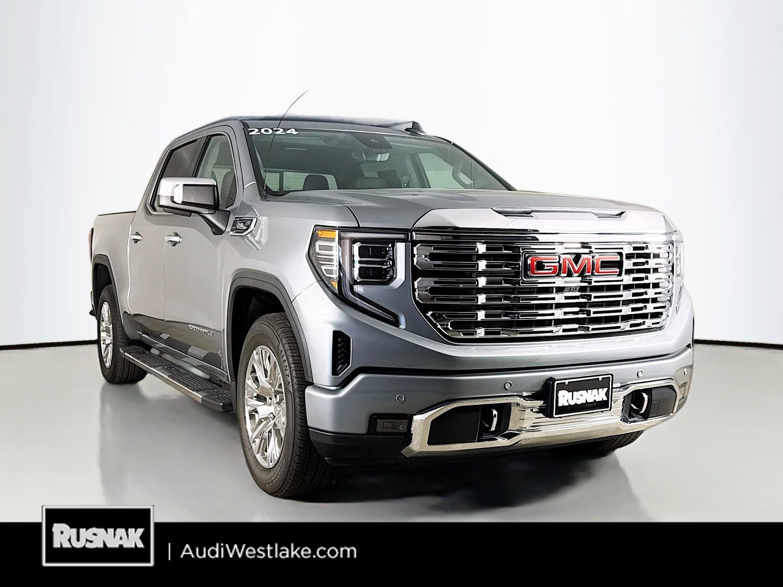 Used 2024 GMC Sierra 1500 Denali w/ Technology Package image 1