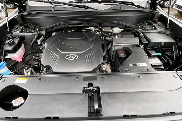 Used 2024 Hyundai Palisade Calligraphy image 9